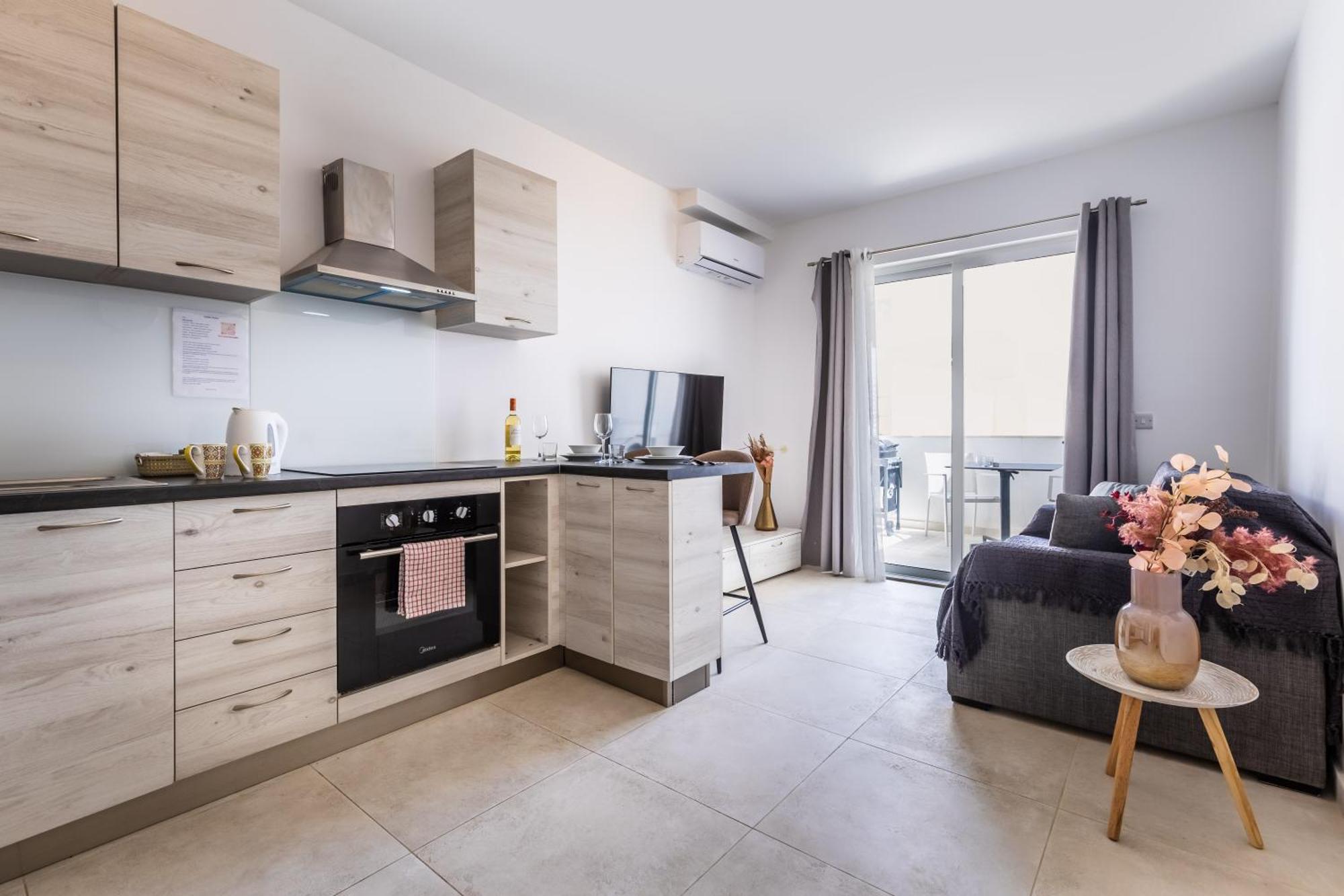 San Ġwann Kunsu'S Apartment 5 Min Walk From St Julians מראה חיצוני תמונה